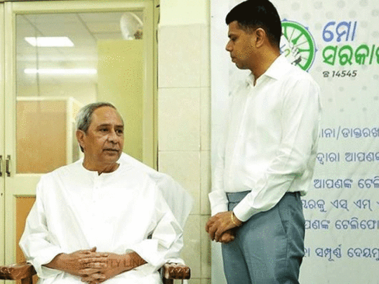 2000 बैच के IAS अधिकारी पांडियन अब नई भूमिका में 2000 बैच के IAS अधिकारी पांडियन अब नई भूमिका में